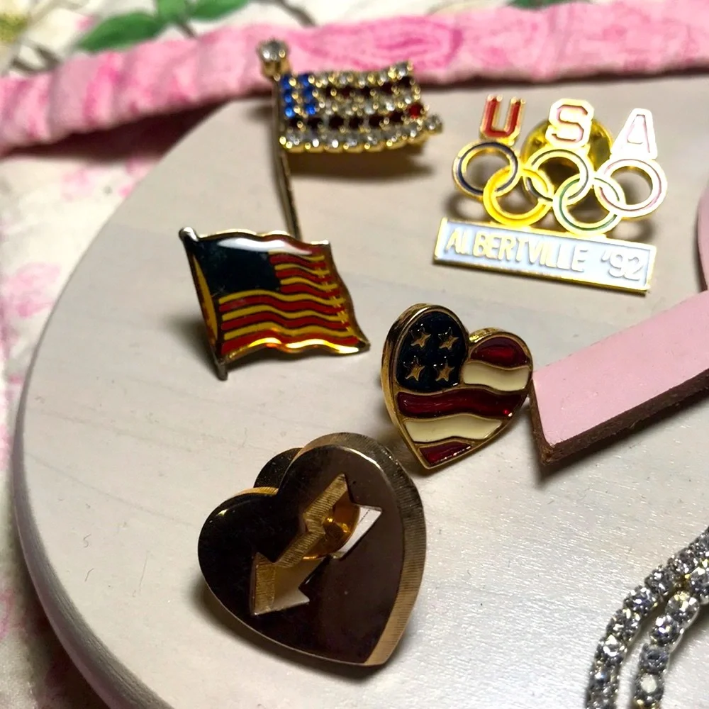 Vintage Lot of 12 Lapel Pins/Brooches